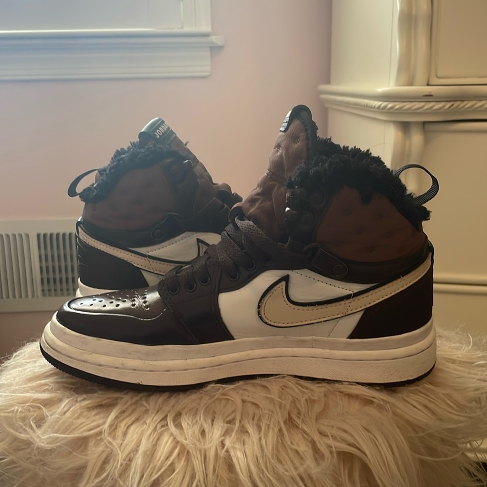 High Top Jordans